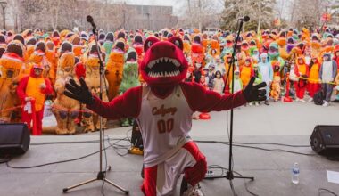 University of Calgary sets record for largest gathering of people dressed as dinosaurs