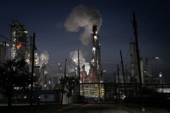 A Citgo oil refinery operates next to the Hillcrest neighborhood Thursday, Nov. 16, 2023, in Corpus Christi, Texas. (Jon Shapley/Houston Chronicle via AP)