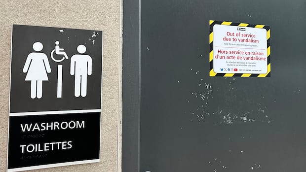 OC Transpo looking at safely reopening LRT washrooms, but still no timeline