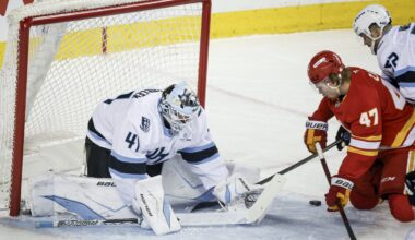 Weegar enjoys ovation, tribute in first game back in Calgary | NanaimoNewsNOW