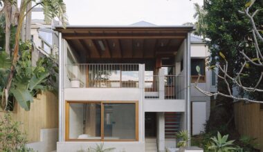 Lee House / Candalepas Associates