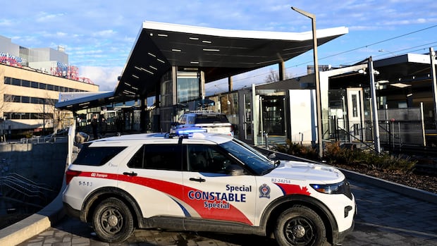 'Full review' underway into last week's U of O lockdown