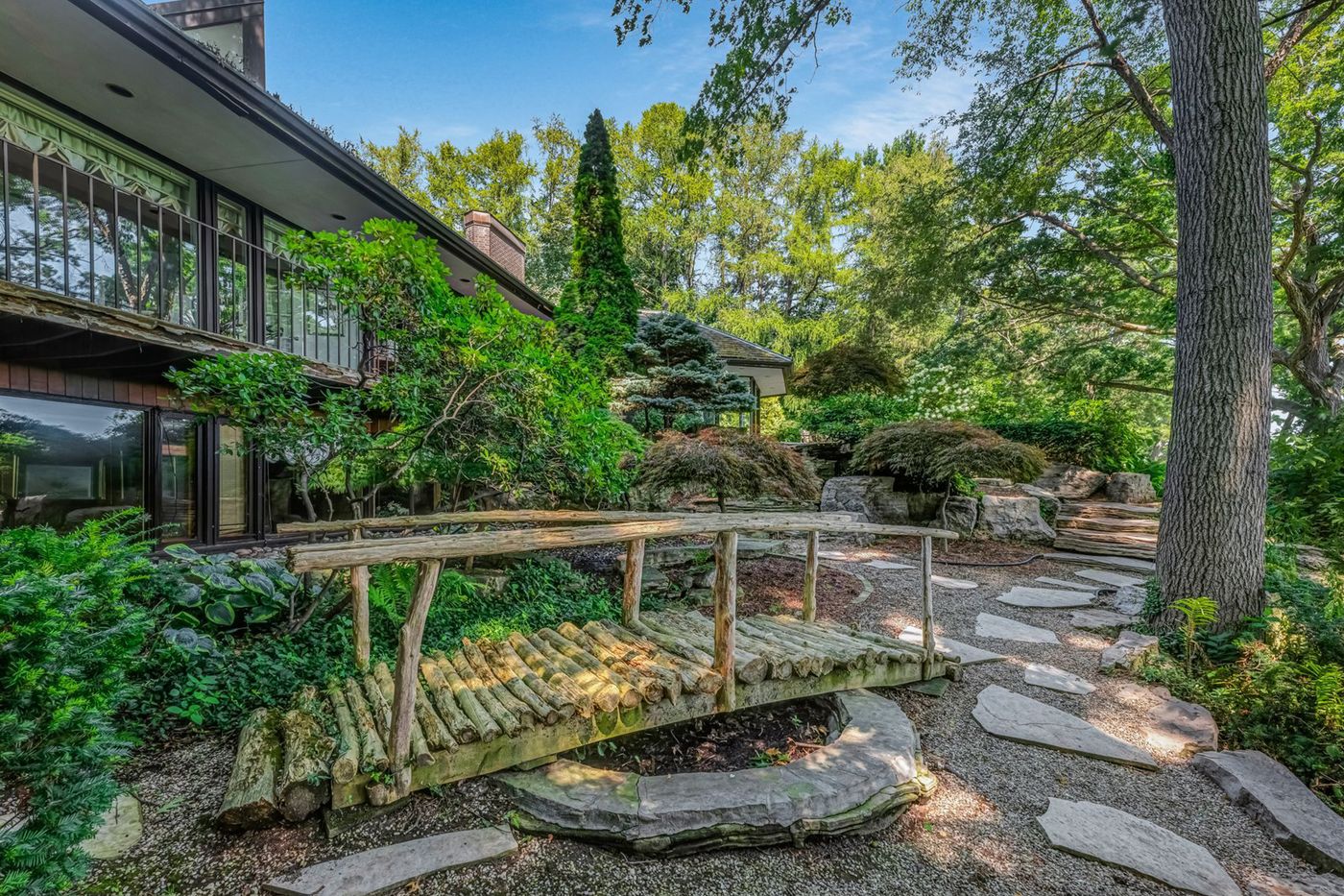 1000 Mississauga Heights Drive Ontario