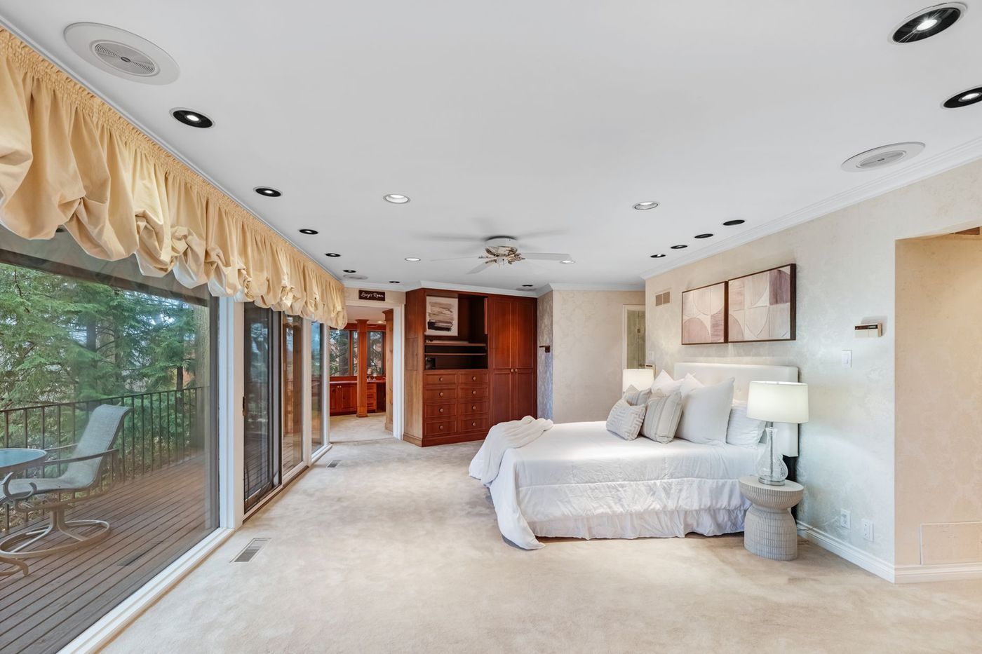 1000 Mississauga Heights Drive Ontario