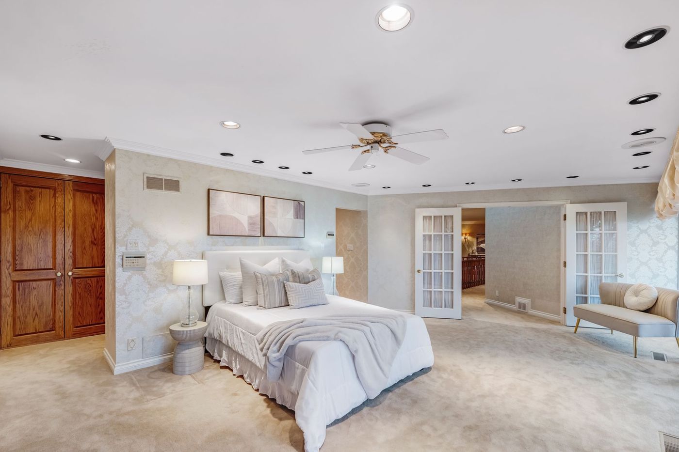 1000 Mississauga Heights Drive Ontario