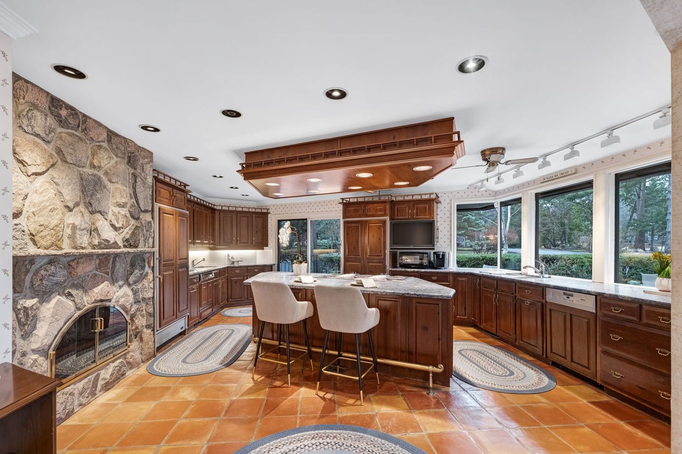 1000 Mississauga Heights Drive Ontario