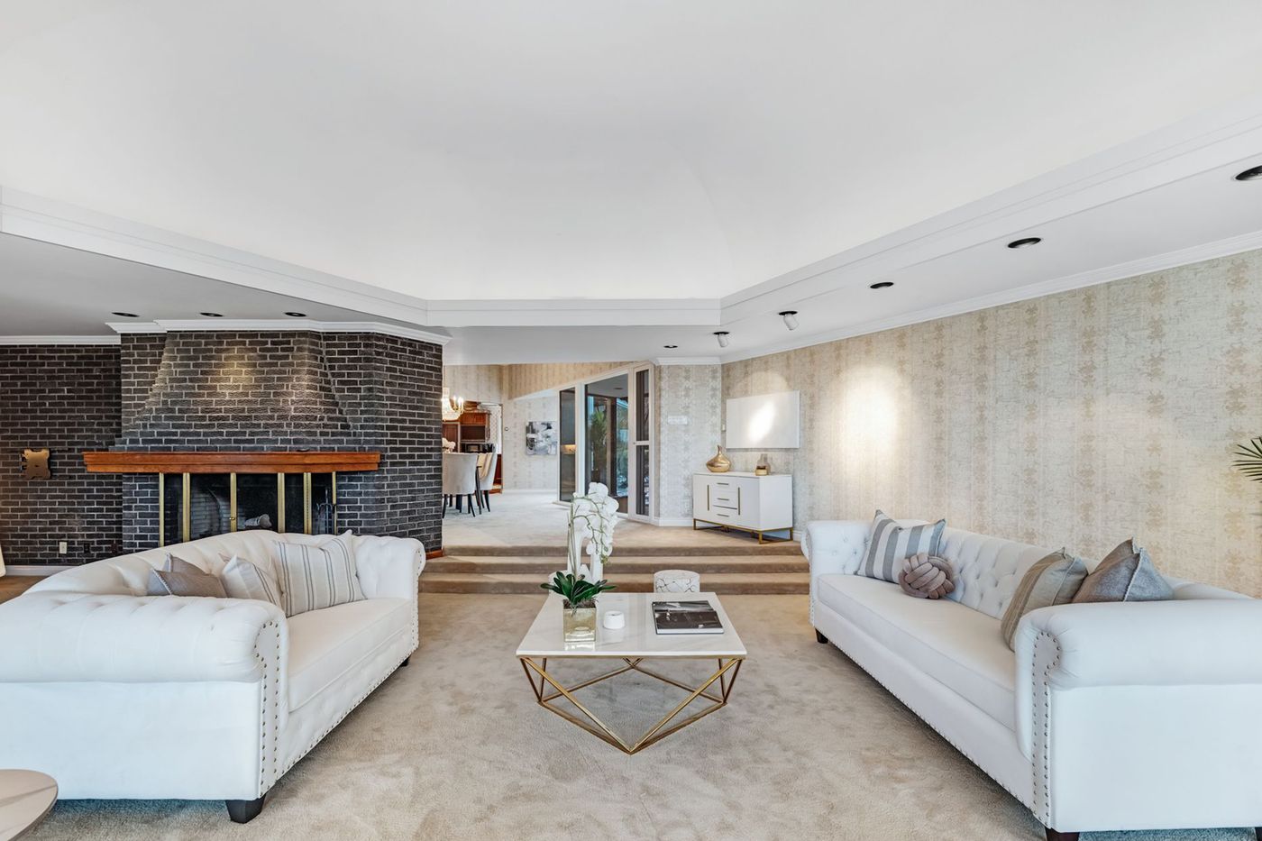 1000 Mississauga Heights Drive Ontario