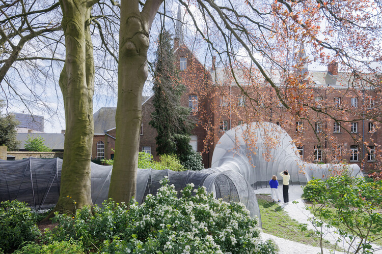 What Textiles and Translucency Bring to Public Space: 5 Lightweight Interventions - Image 4 of 20