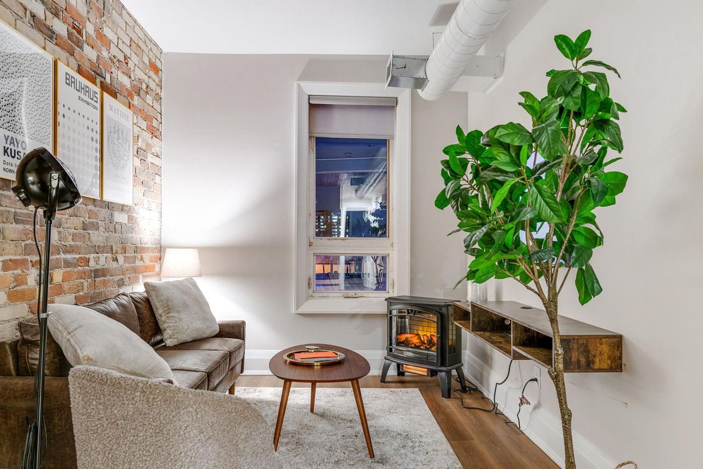 1320 Queen Street West Toronto 