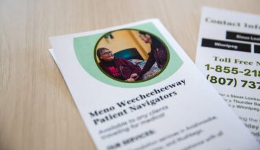 Patient navigator services slashed in Sioux Lookout, Winnipeg over federal funding concerns