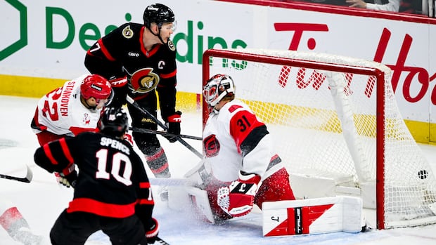 Senators, Hurricanes begin playoff battle Saturday