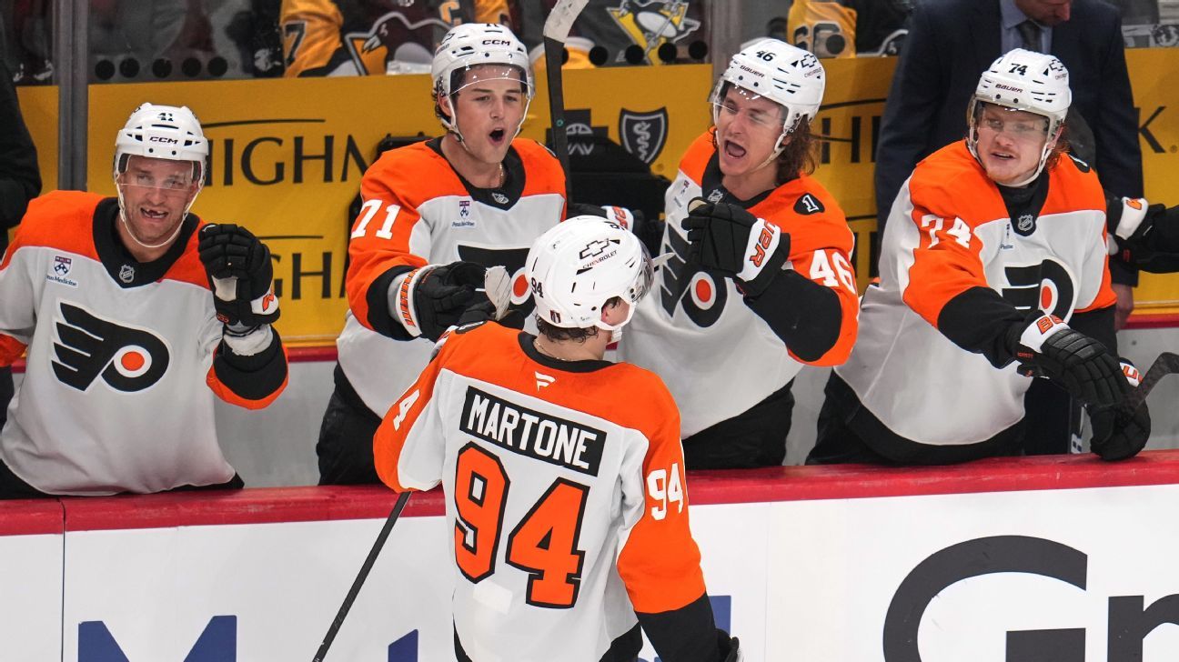 Philadelphia Flyers win Game 1 in grand return to playoffs