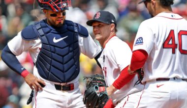 Gray leaves Boston's game against Tigers due to hamstring tightness