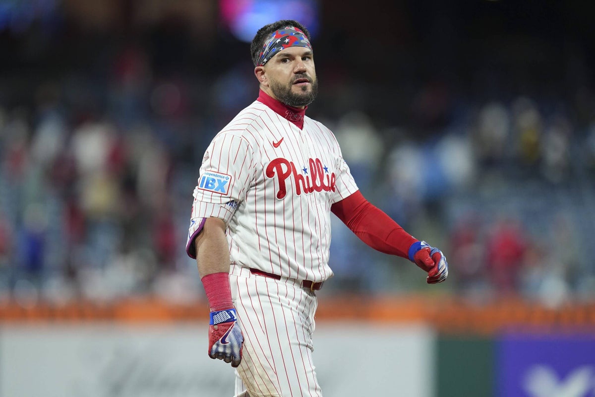 Are Mets and Phillies really this bad? Plus, MLB-record sale in works