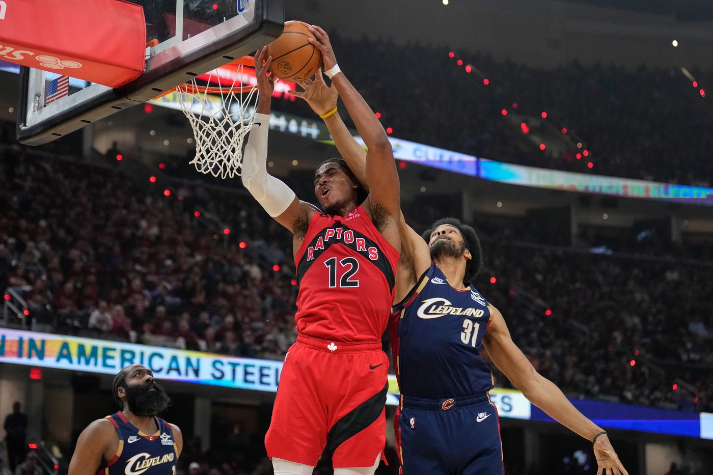 Rookie centre Collin Murray-Boyles stepping up in playoffs for Toronto Raptors | NanaimoNewsNOW