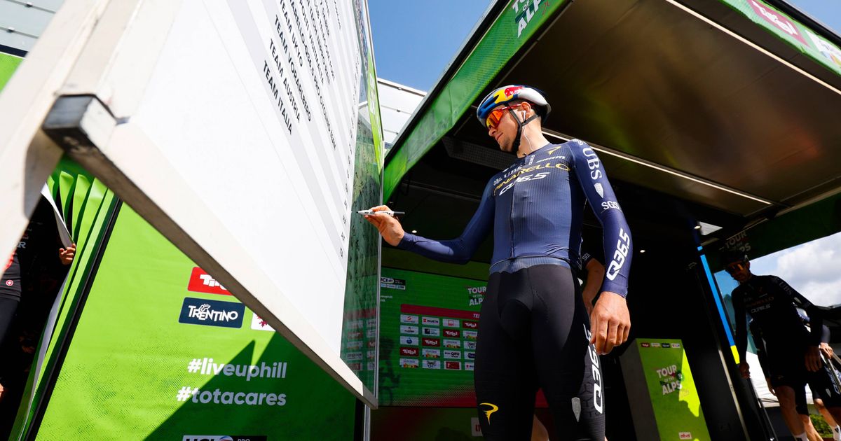 Pidcock suffering realities of injury in difficult Liège comeback