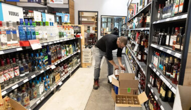 Washington demanding 'entry fee' from Ottawa before trade talks: sources