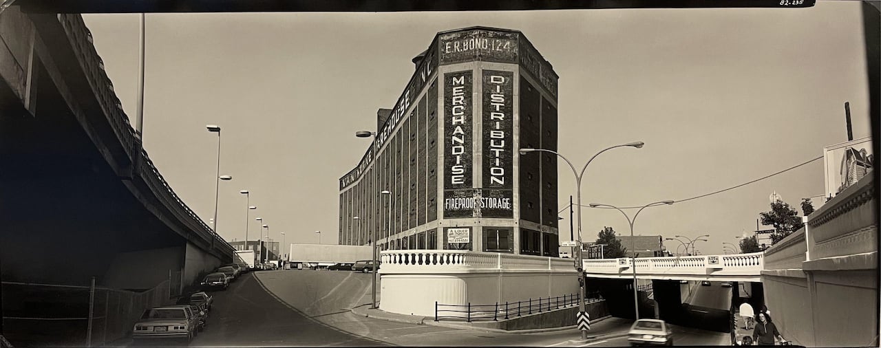 wide view of van horne and st laurent