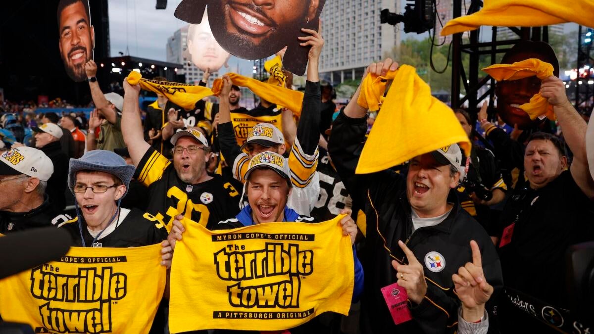 Steelers asked NFL to move Ravens fans' location at NFL Draft in Pittsburgh
