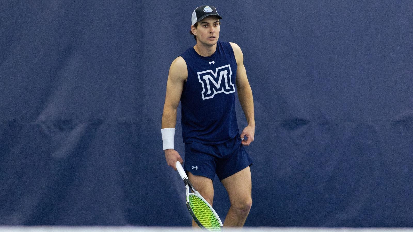 Eddie Biss forehand at net