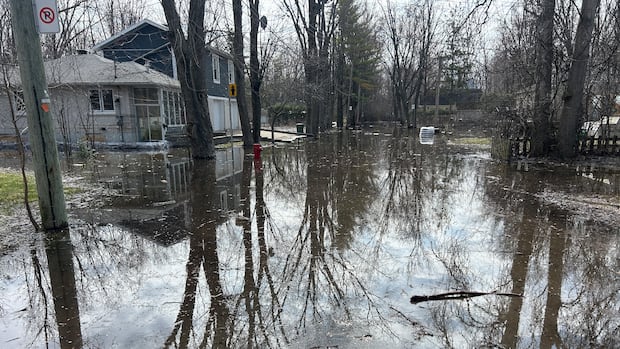 Flood risk isn't over yet for greater Montreal region