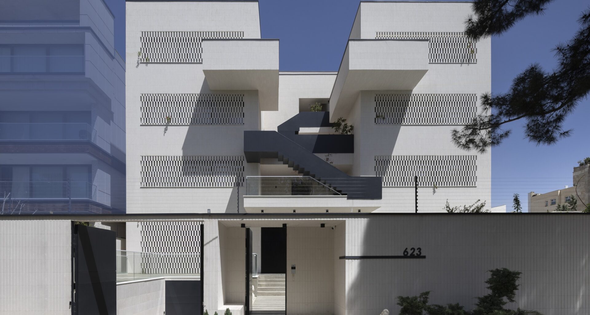 Frenzy Stair / Sepide Elmi