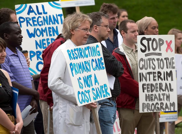 Upcoming federal health care cuts could put refugee claimants at risk