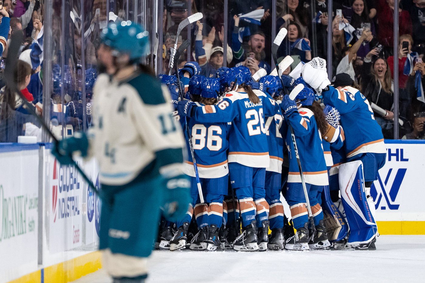 Expansion Goldeneyes grateful for PWHL’s first season in Vancouver | NanaimoNewsNOW