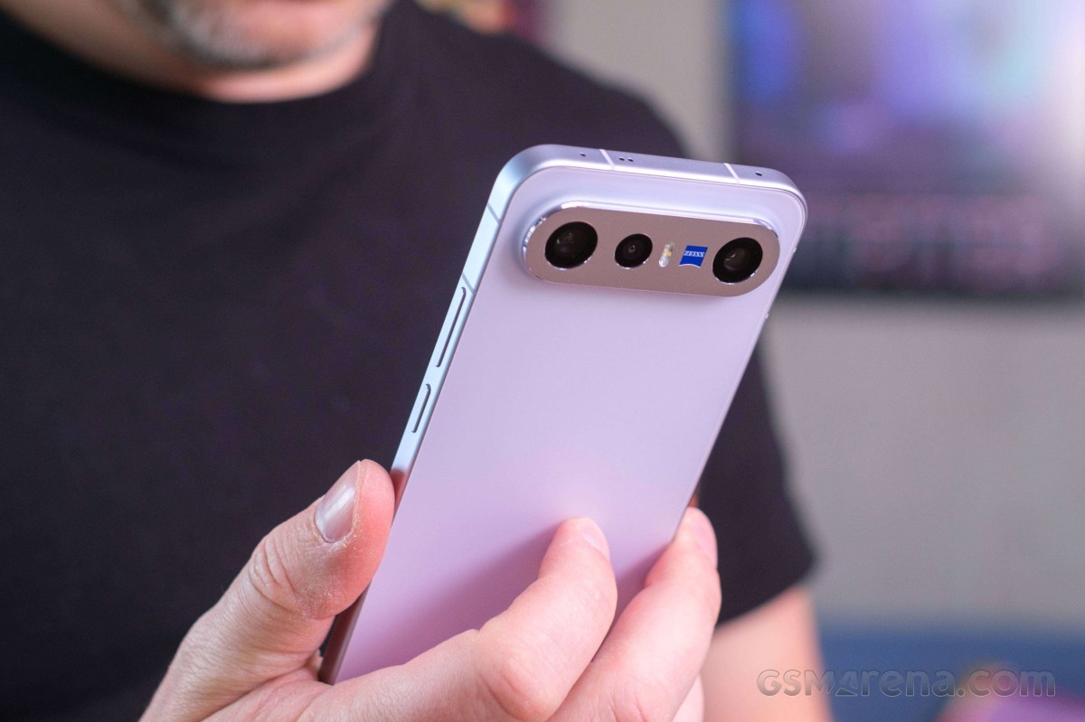 vivo X300 FE in for review