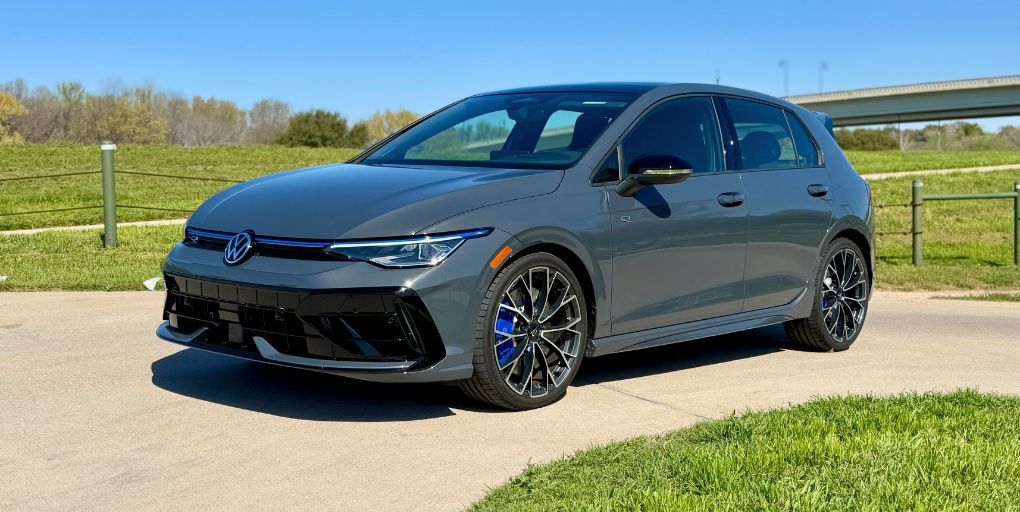 2026 Volkswagen Golf R 2.0T Review