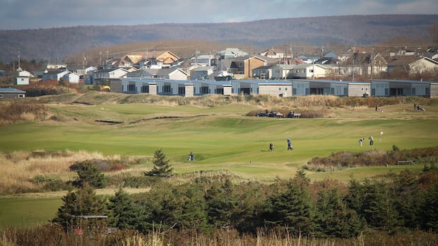 Bragg increases ownership stake in Cabot Cape Breton golf properties