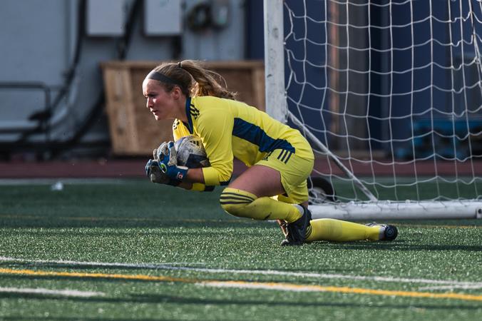 Former McGill goalkeeper Guilmette signs pro deal to play women's soccer in Iceland