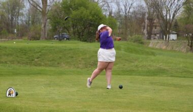 Women's Golf Sits in Fifth After First Round of MIAA Finale