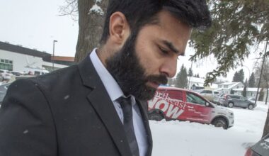 Court defers deportation of truck driver who caused fatal Humboldt Broncos bus crash