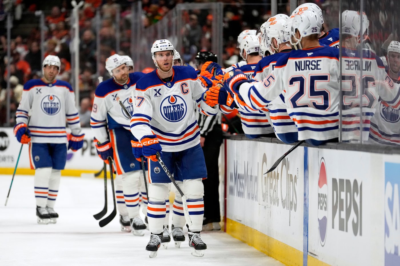 Edmonton’s McDavid, Draisaitl sit out practice ahead of Game 4 against Anaheim
