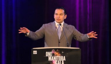 Manitoba to ban social media, AI chatbots for youth, premier says