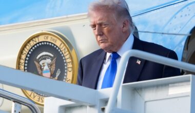 Shots fired as gunman charges toward ballroom at White House correspondents’ dinner. Trump unharmed – Winnipeg Free Press