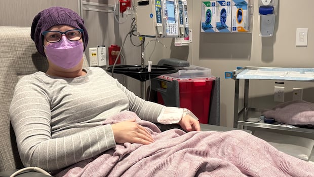 Alberta woman wants breast cancer screening changes to start now