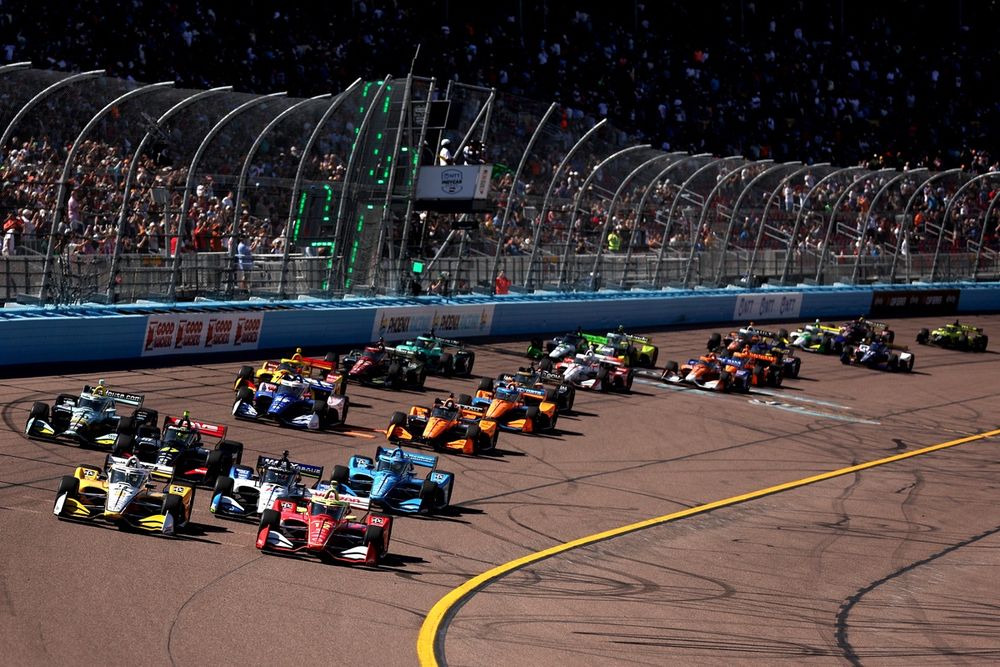IndyCar race start