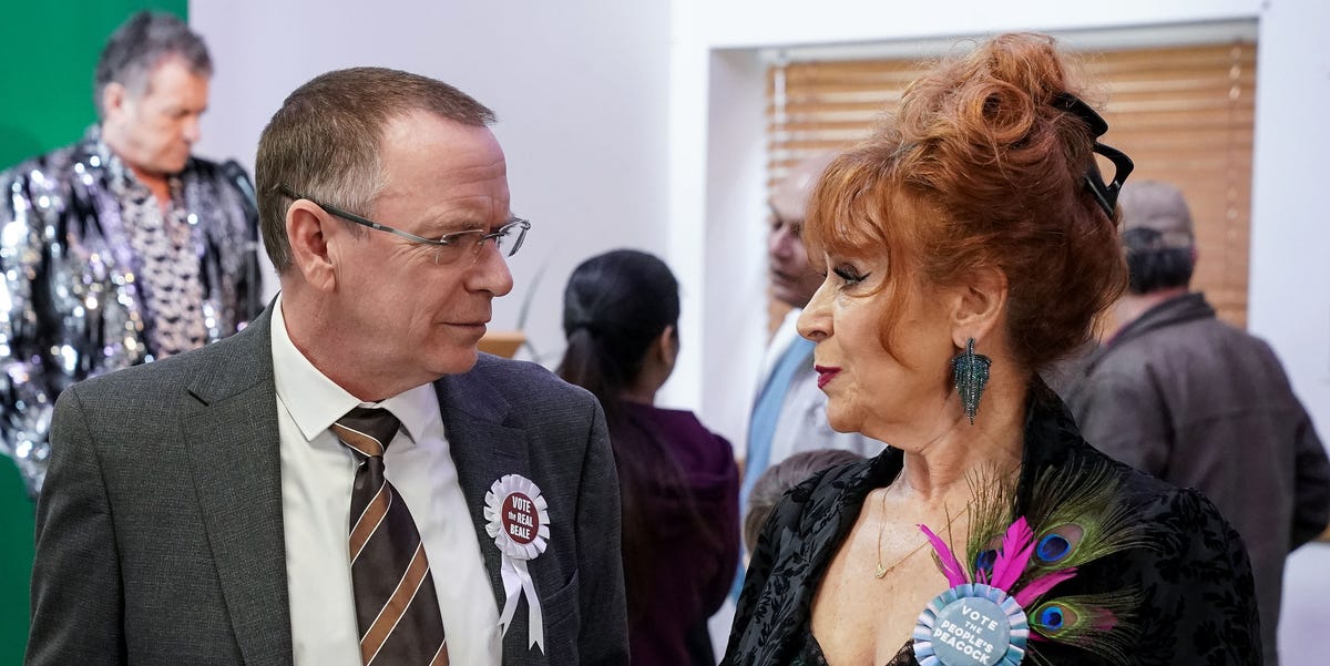 EastEnders' Elaine devastated by Ian betrayal in last-minute election scandal