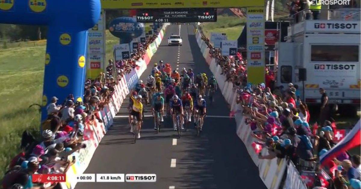 Tadej Pogačar wins stage 3 Tour de Romandie sprint