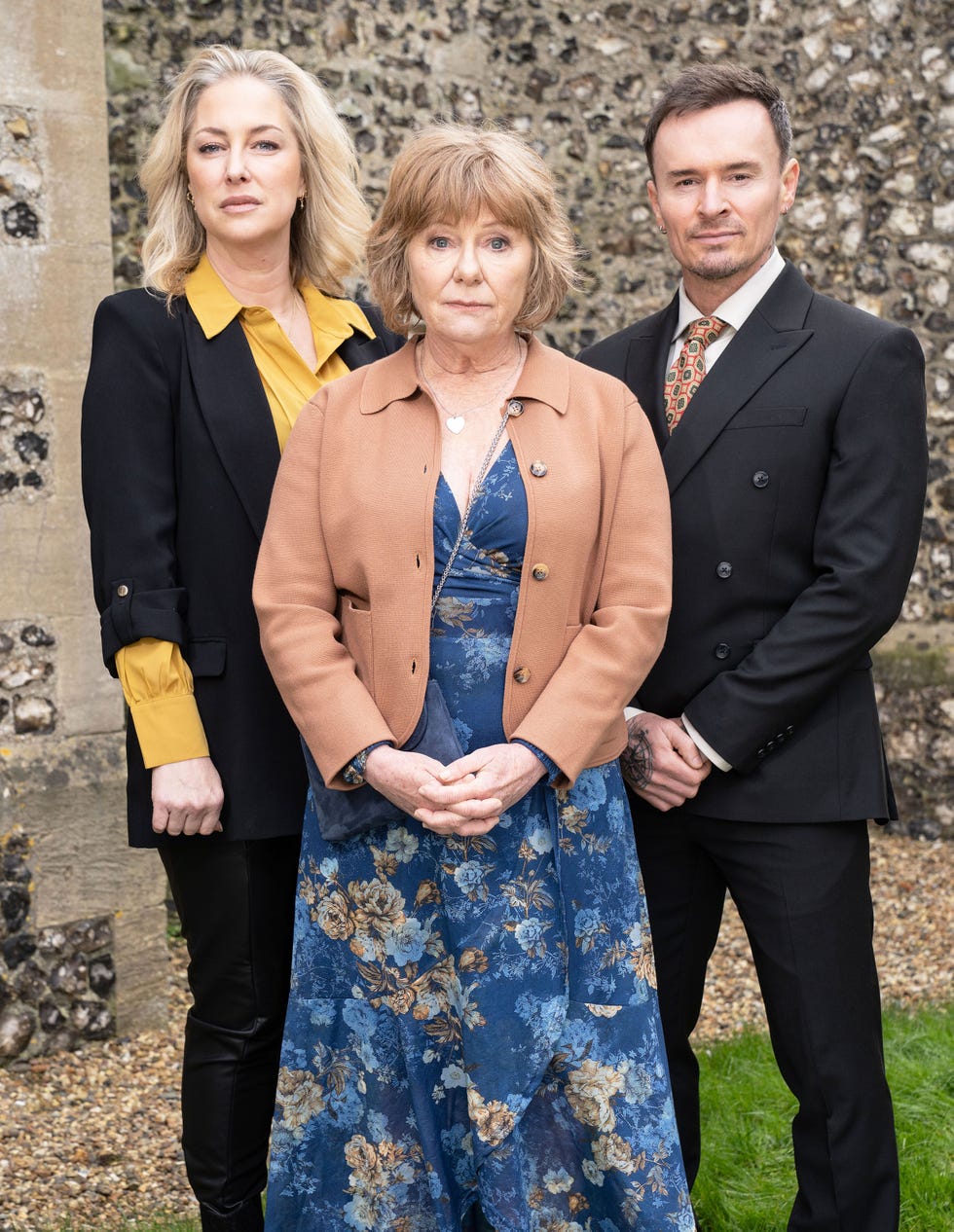 560781,TITLE:Eastenders tx date:20 05 2026,tx week:20,embargoed until:12 05 2026 00:00:00,people:clare bates (gemma bissix);julie (karen henthorn);josh saunders (jon lee),description:***embargoed until tuesday 12th may 2026***,copyright:bbc public service,credit line:bbc/jack barnes/kieron mccarron