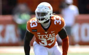 Saskatchewan Roughriders sign Texas standout David Gbenda