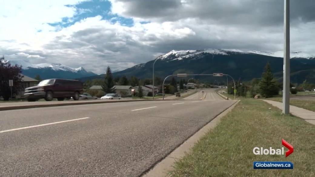 Click to play video: 'Grande Cache deemed not viable to carry on as a town'
