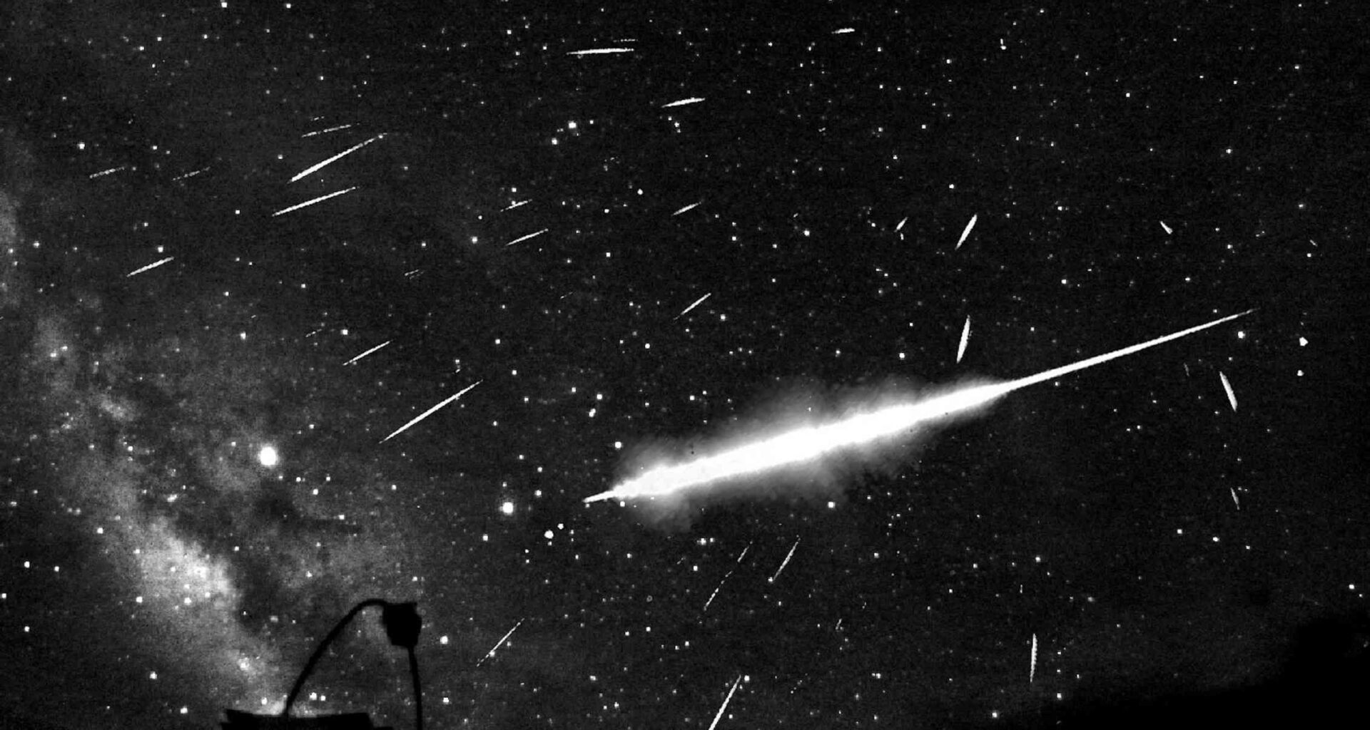 Scientists Discover a New Meteor Shower From a Mysterious Crumbling Asteroid