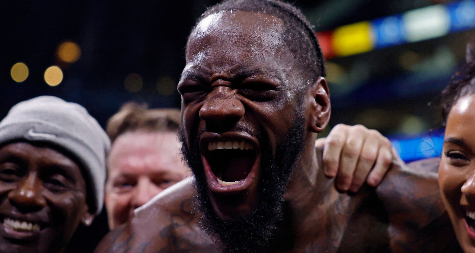 Wilder edges retiring Chisora in chaotic heavyweight boxing fight | Boxing News