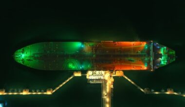 Oil Prices Climb Toward $100 as Iran Ceasefire Doubts Deepen