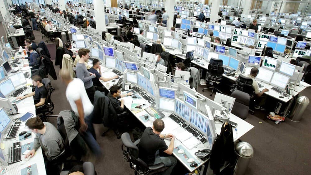 Strait of Hormuz Constraints Keep Oil Prices Elevated