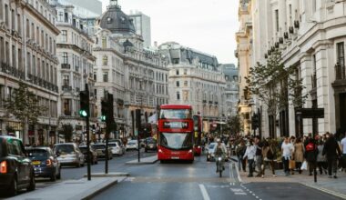 UK Inflation Set to Jump to 3.3% as Iran War Hits Petrol, Airfares, and Rent