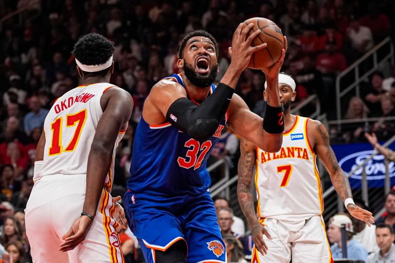 Karl Anthony-Towns in action.